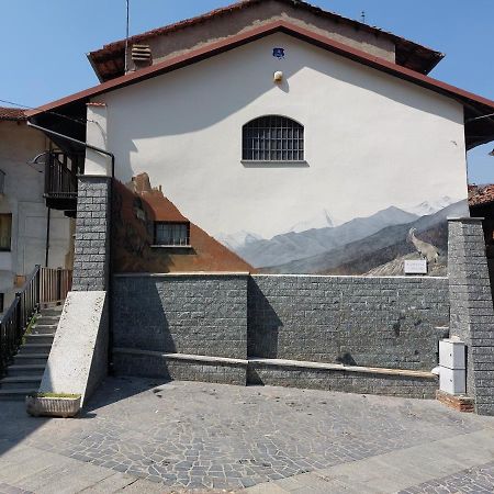 Casa Del Rustico, Indipendente Vista Sacra Con Dipinto Villa Caprie Dış mekan fotoğraf