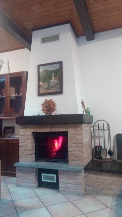 Casa Del Rustico, Indipendente Vista Sacra Con Dipinto Villa Caprie Dış mekan fotoğraf