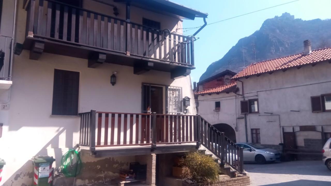 Casa Del Rustico, Indipendente Vista Sacra Con Dipinto Villa Caprie Dış mekan fotoğraf