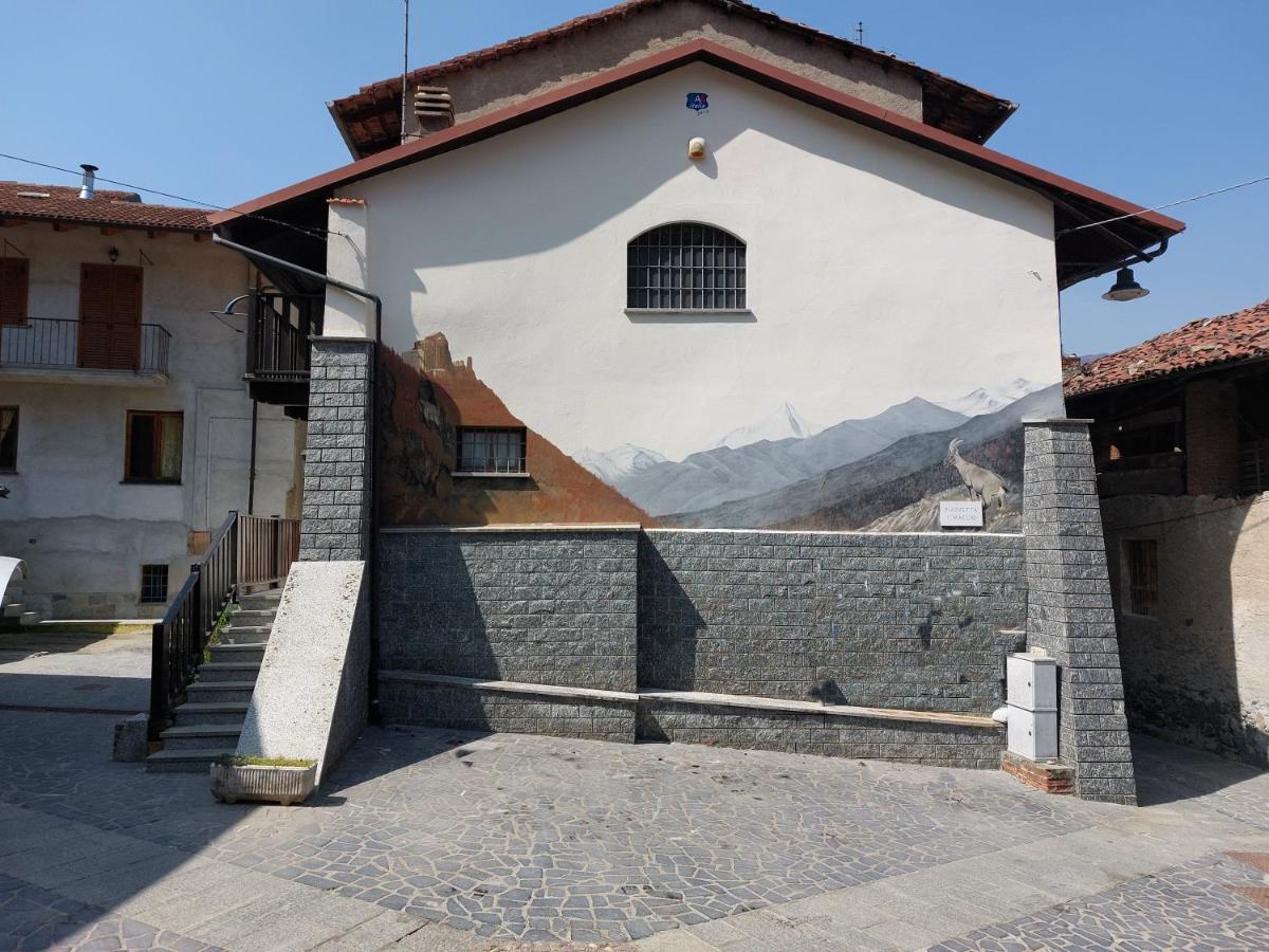 Casa Del Rustico, Indipendente Vista Sacra Con Dipinto Villa Caprie Dış mekan fotoğraf