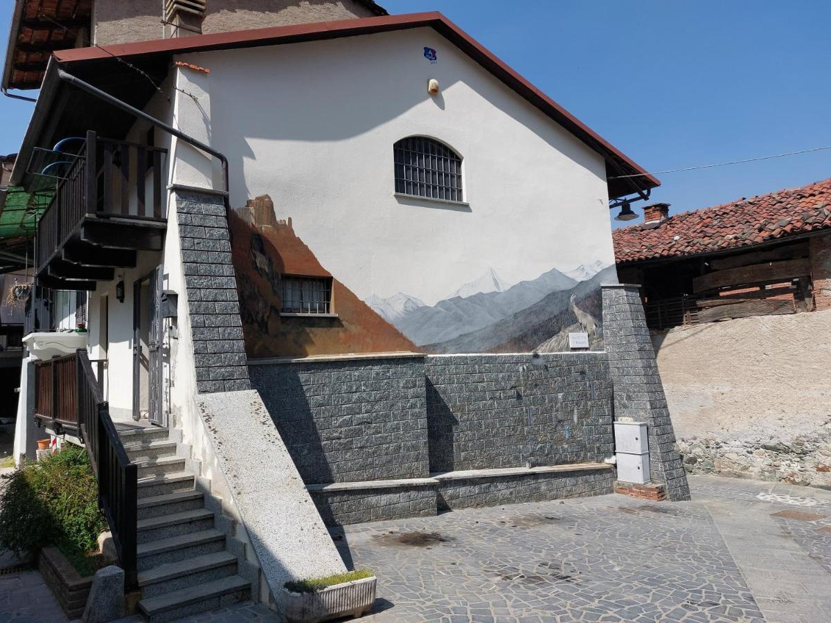 Casa Del Rustico, Indipendente Vista Sacra Con Dipinto Villa Caprie Dış mekan fotoğraf